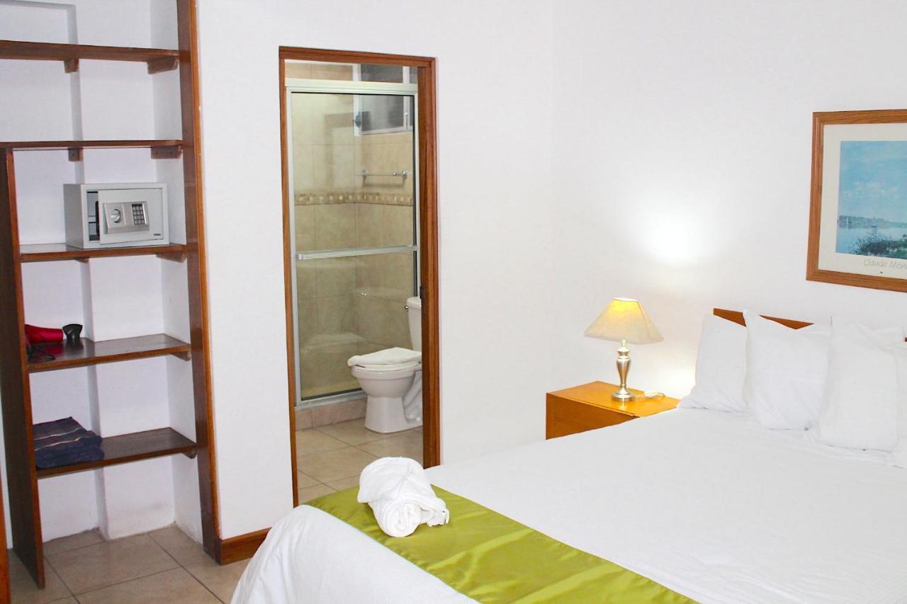 Apartamentos Reforma Guatemala City Exterior foto